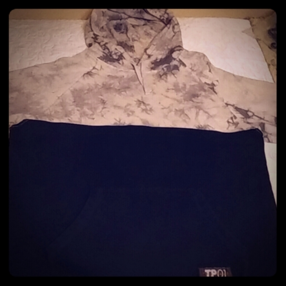 Grizzly Tory Pudwill sweatshirt